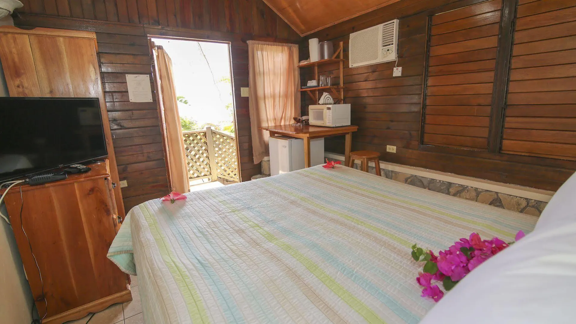 Catcha Falling Star Negril