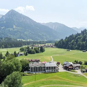 Wohlfühlhotel Frohsinn Hotel Fischen im Allgäu
